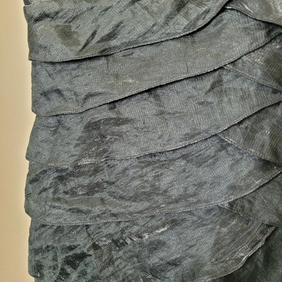 Vintage Caché Tiered Holiday Party Dress Gray Metallic Formal Cocktail - Picture 4 of 8